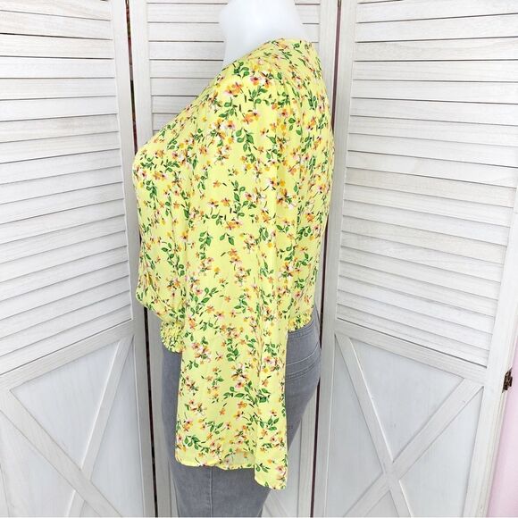For The Republic Floral Bell Sleeve Surplice Blouse Yellow Large - Picture 3 of 13